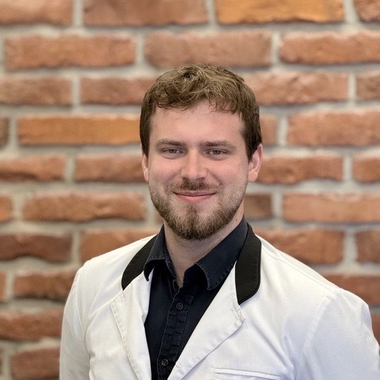 Wiktor — fryzjer męski w Rzeszowskim Golibrodzie